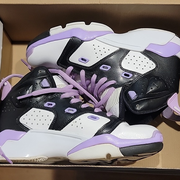 white purple jordan 6